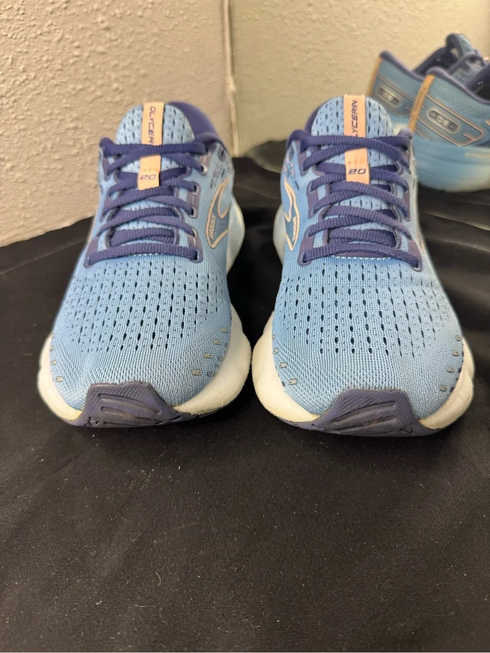 Brooks Light Blue Athletic Sneakers with Navy Accents